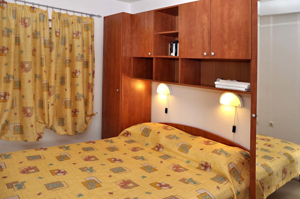 San Rocco Lumbarda Hotell Exteriör bild